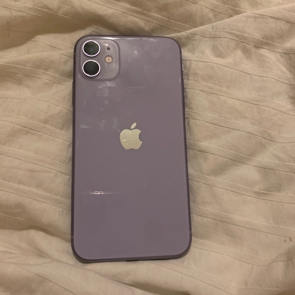 iPhone 11 - Grade B refurbished Unlocked